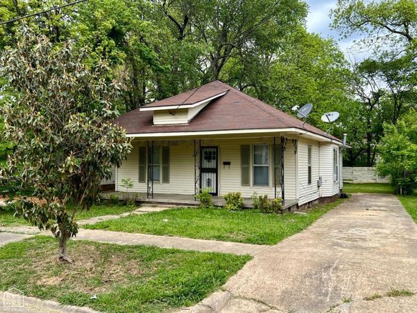 726 Warner Avenue, Jonesboro, AR 72401