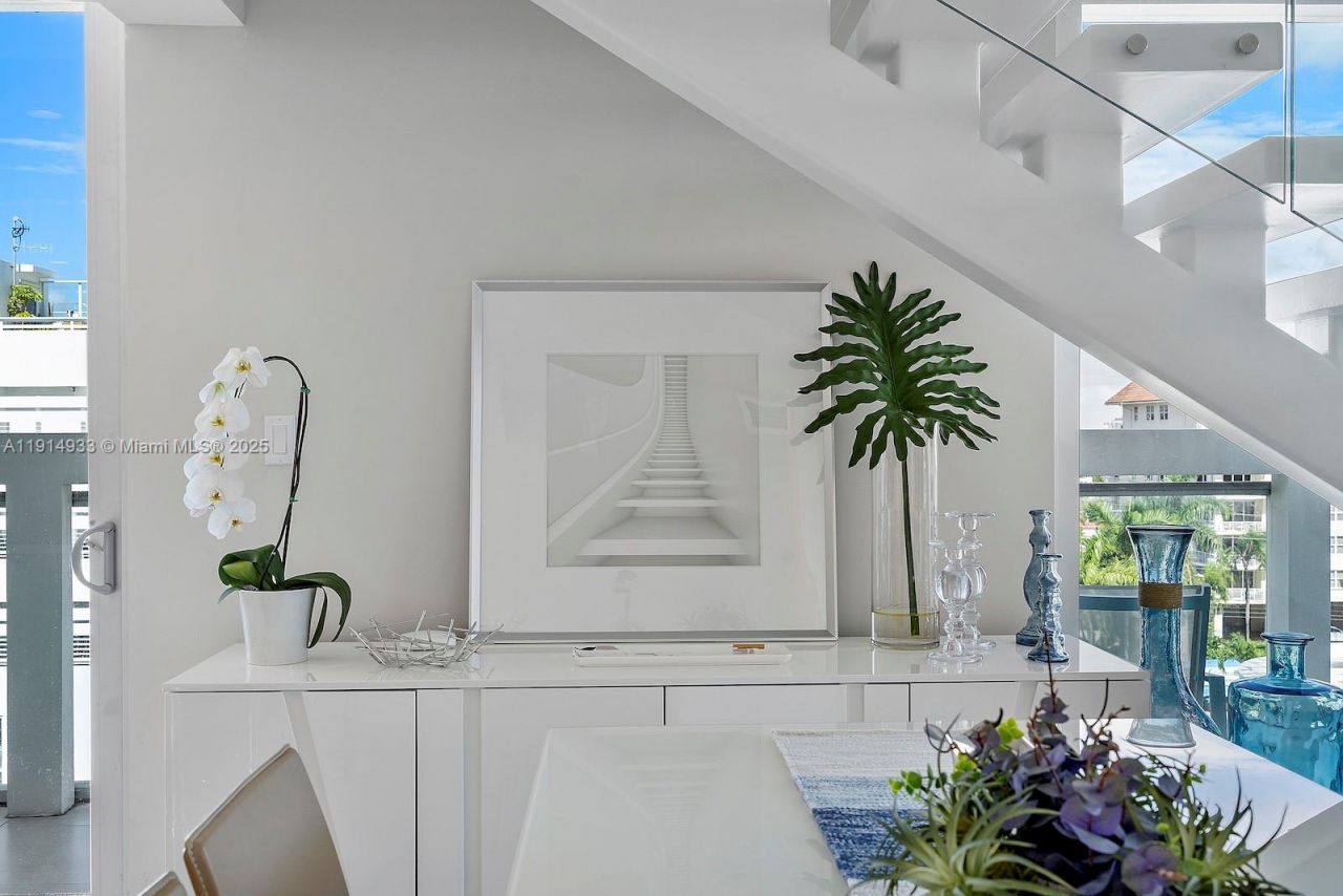 1150 101st St, Unit 701, Bay Harbor Islands, FL 33154 Photo