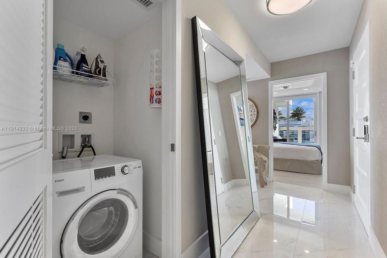 1150 101st St, Unit 701, Bay Harbor Islands, FL 33154 Photo