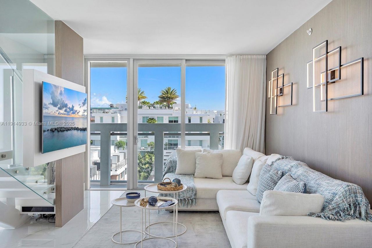 1150 101st St, Unit 701, Bay Harbor Islands, FL 33154 Photo