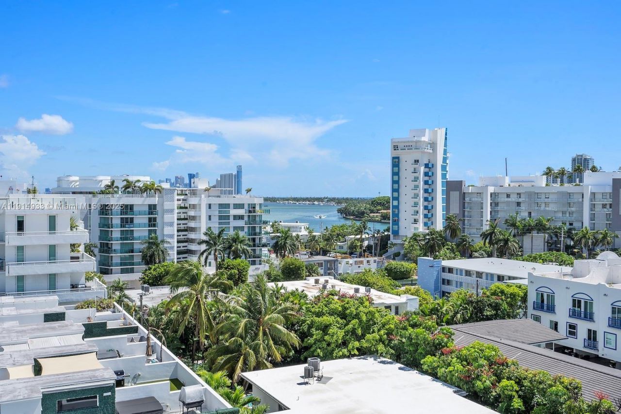 1150 101st St, Unit 701, Bay Harbor Islands, FL 33154 Photo