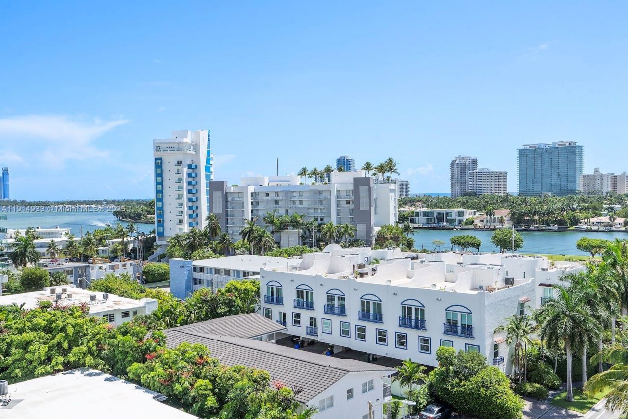 1150 101st St, Unit 701, Bay Harbor Islands, FL 33154 Photo