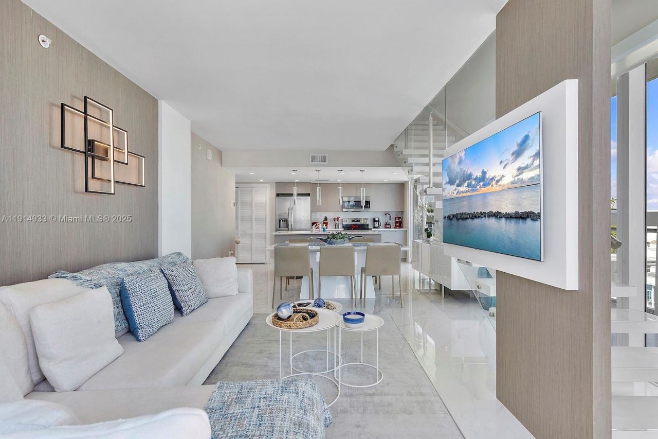 1150 101st St, Unit 701, Bay Harbor Islands, FL 33154 Photo