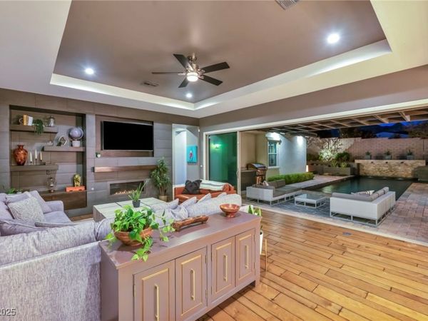 12132 Dorada Coast Avenue, Las Vegas, NV 89138