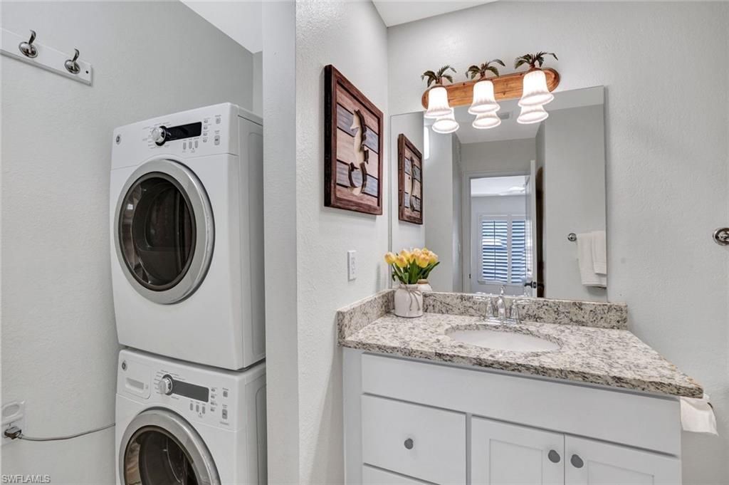 655 8th Ave S, Unit 6, Naples, FL 34102 Photo