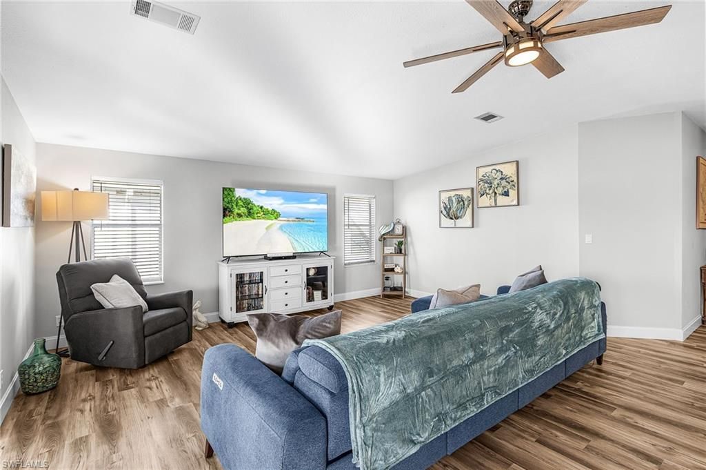 3089 Skipper Ln, Saint James City, FL 33956 Photo