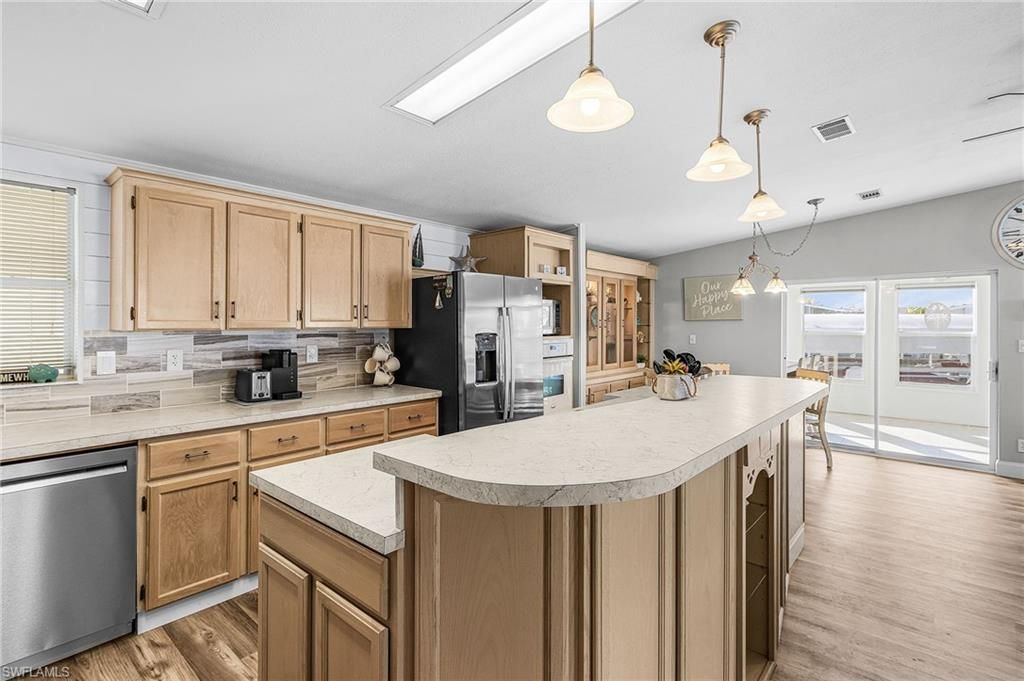 3089 Skipper Ln, Saint James City, FL 33956 Photo