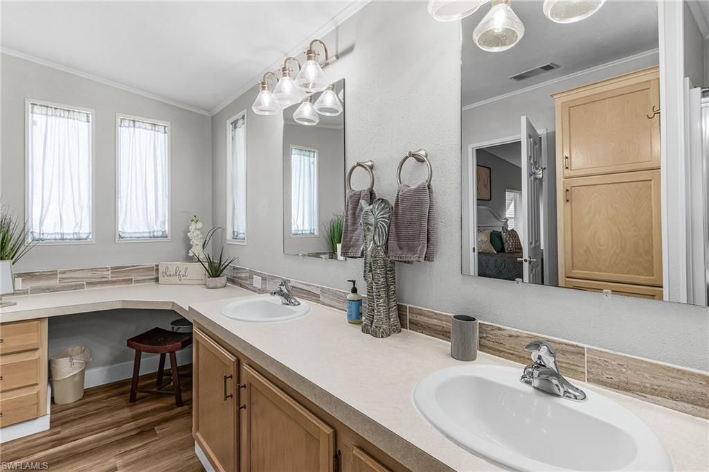 3089 Skipper Ln, Saint James City, FL 33956 Photo