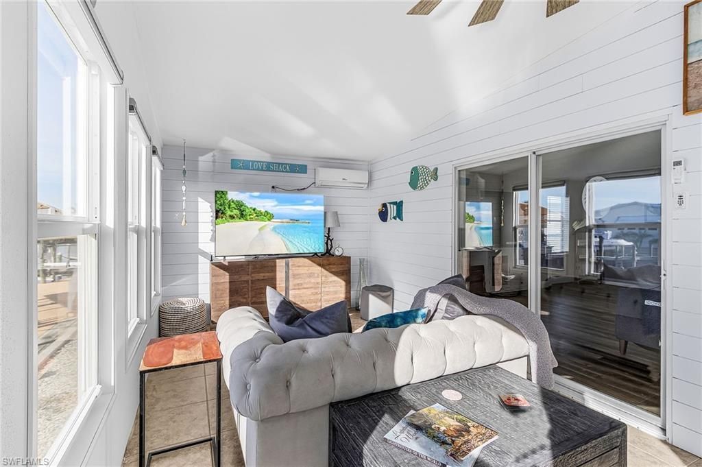 3089 Skipper Ln, Saint James City, FL 33956 Photo