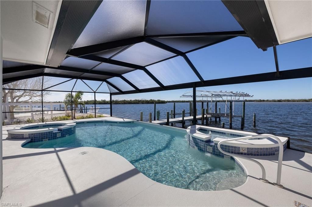 11787 Island Ave, Matlacha, FL 33993 Photo