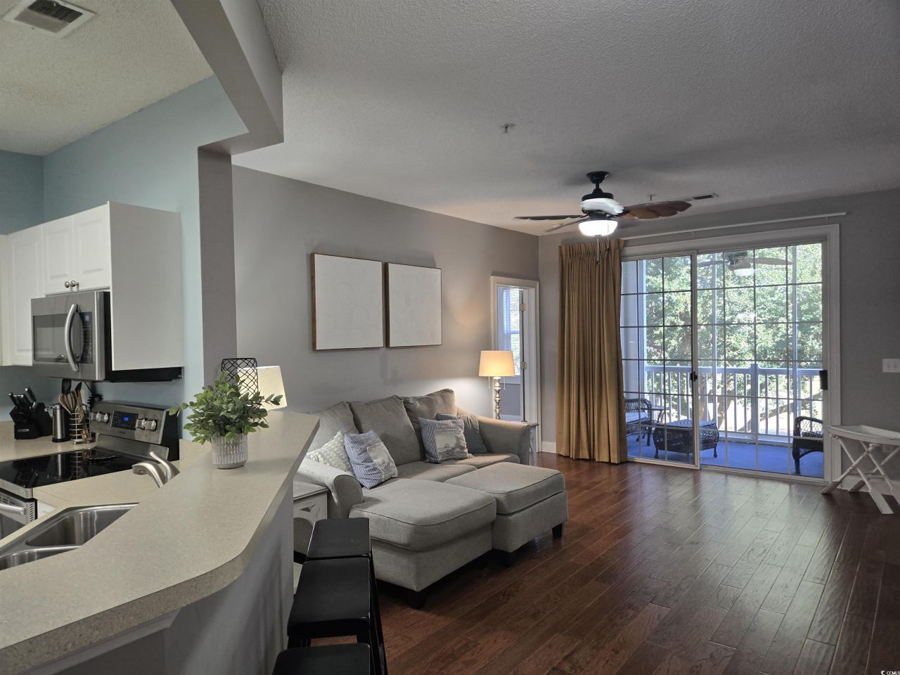 6203 Catalina Dr. Photo 4