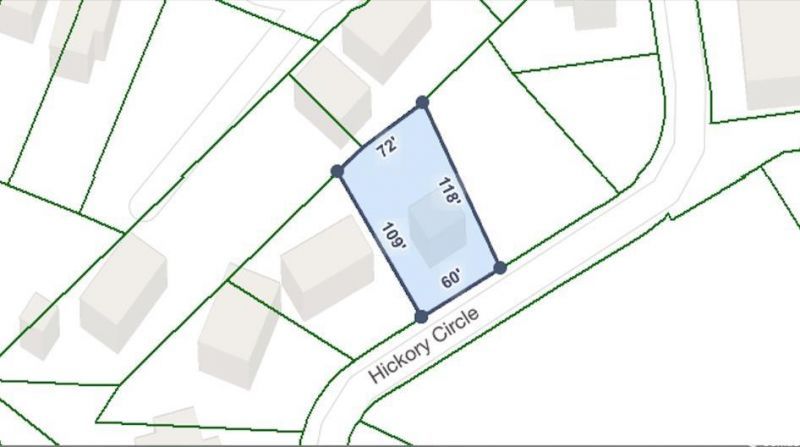 1011 Hickory Circle Photo 5