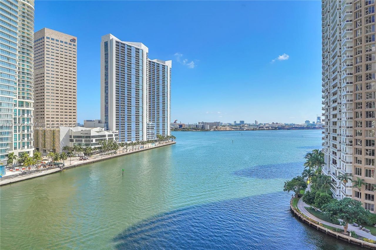 465 Brickell Ave, Unit 1001, Miami, FL 33131 Photo