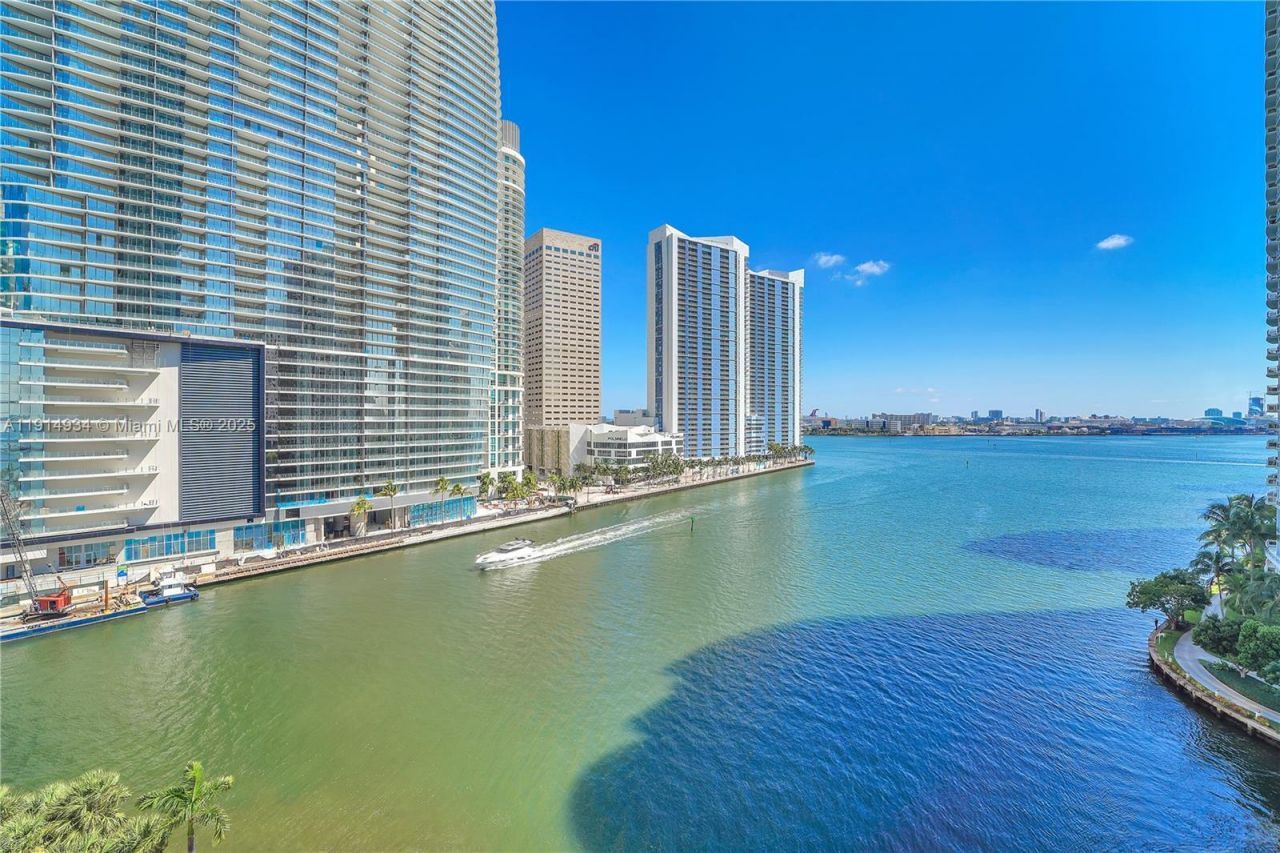 465 Brickell Ave, Unit 1001, Miami, FL 33131 Photo