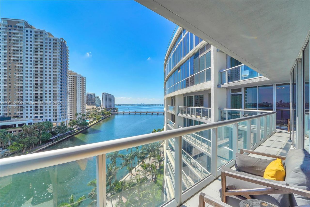 465 Brickell Ave, Unit 1001, Miami, FL 33131 Photo