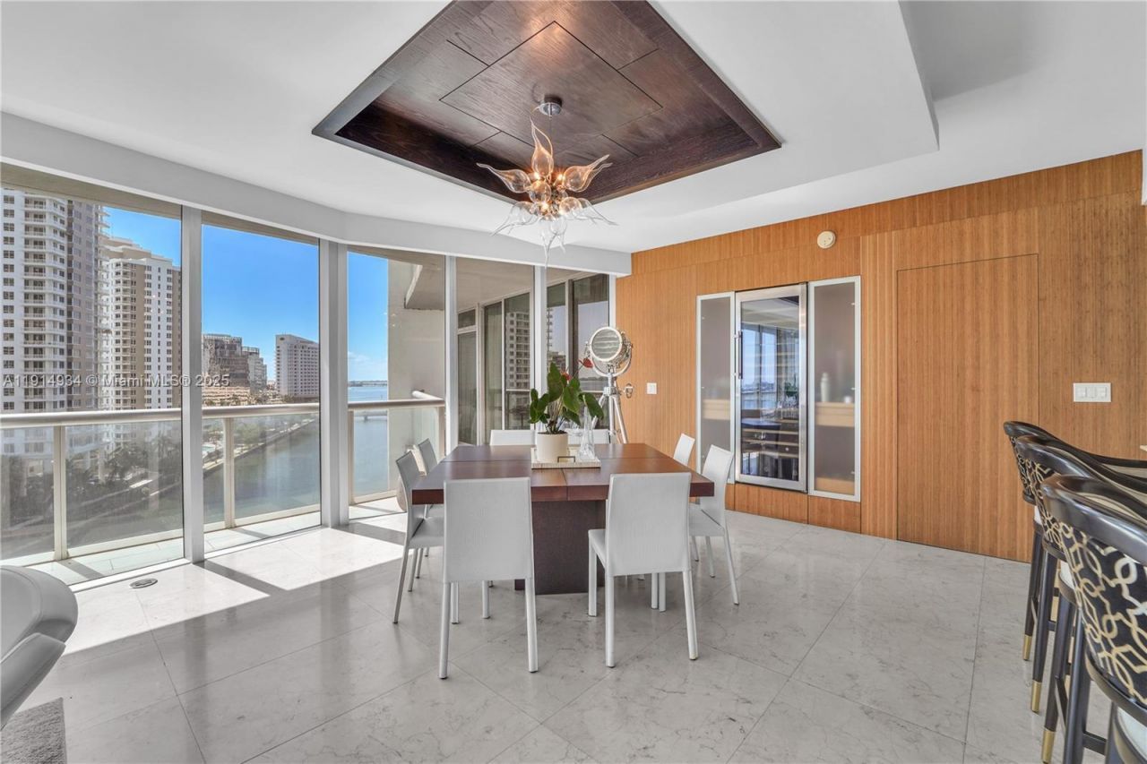 465 Brickell Ave, Unit 1001, Miami, FL 33131 Photo