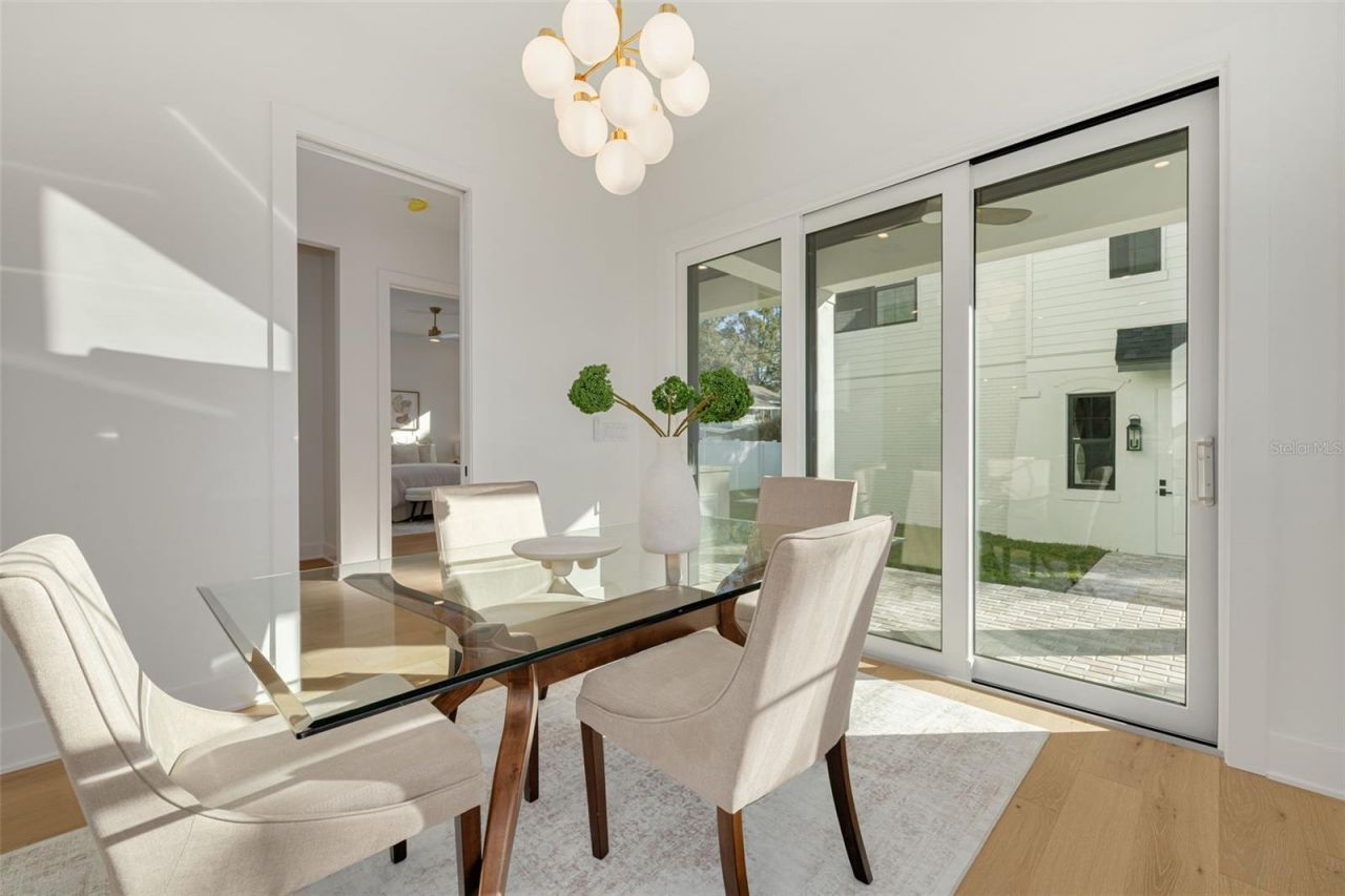 921 12th Street N, Saint Petersburg, FL 33705 Photo