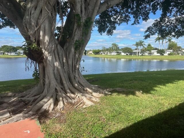 5195 Nicholas Drive, West Palm Beach, FL 33417 Photo