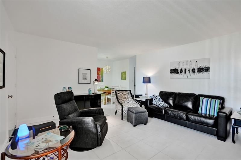 17001 NE 13th Avenue, Unit 104, Miami, FL 33162 Photo
