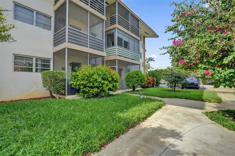 17001 NE 13th Avenue, Unit 104, Miami, FL 33162 Photo