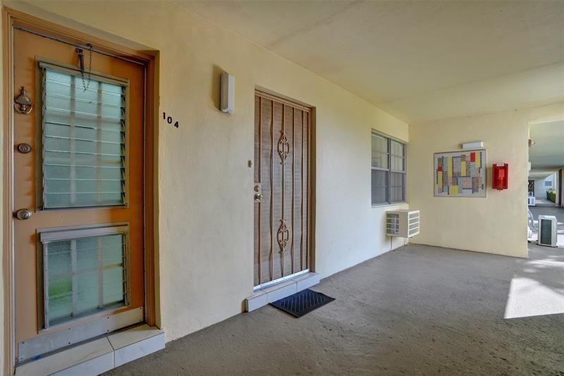 17001 NE 13th Avenue, Unit 104, Miami, FL 33162 Photo