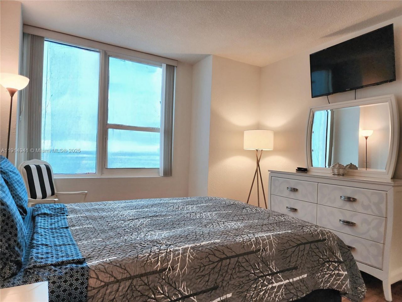 3505 S Ocean Dr, Unit 1202, Hollywood, FL 33019 Photo