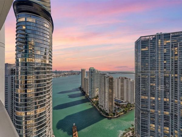 200 Biscayne Boulevard Way, Unit 4408, Miami, FL 33131