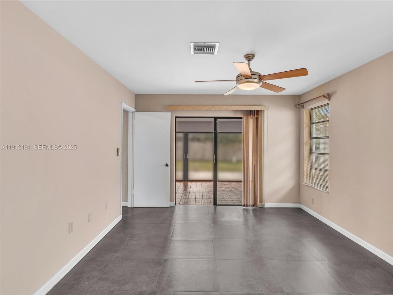 6360 Simmons St, Miami Lakes, FL 33014 Photo