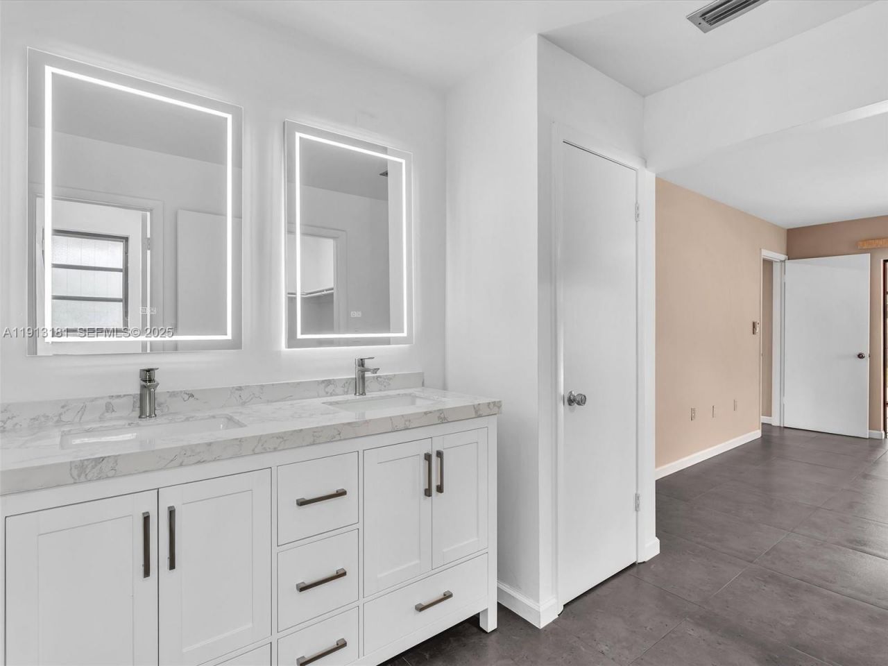 6360 Simmons St, Miami Lakes, FL 33014 Photo