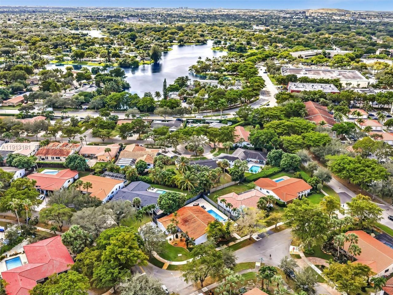 6360 Simmons St, Miami Lakes, FL 33014 Photo