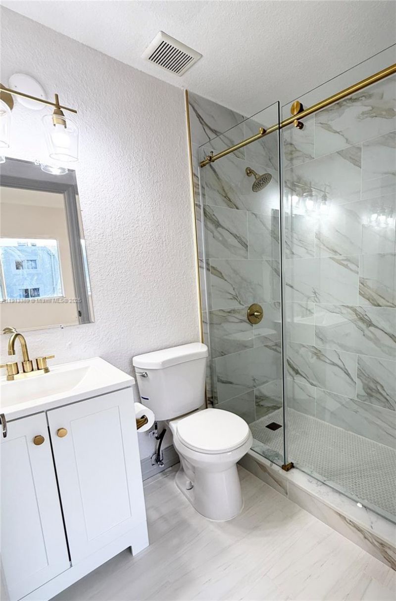 7991 NW 8th St, Unit 113B, Miami, FL 33126 Photo