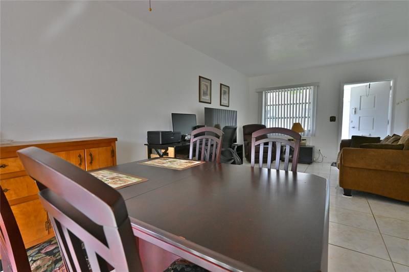 2222 Taylor Street, Unit 11, Hollywood, FL 33020 Photo