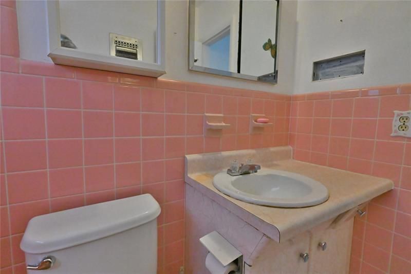 2222 Taylor Street, Unit 11, Hollywood, FL 33020 Photo