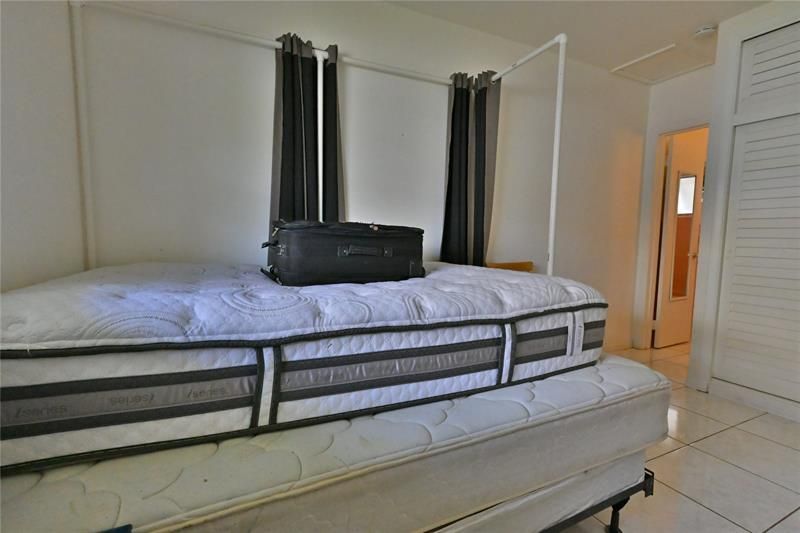 2222 Taylor Street, Unit 11, Hollywood, FL 33020 Photo