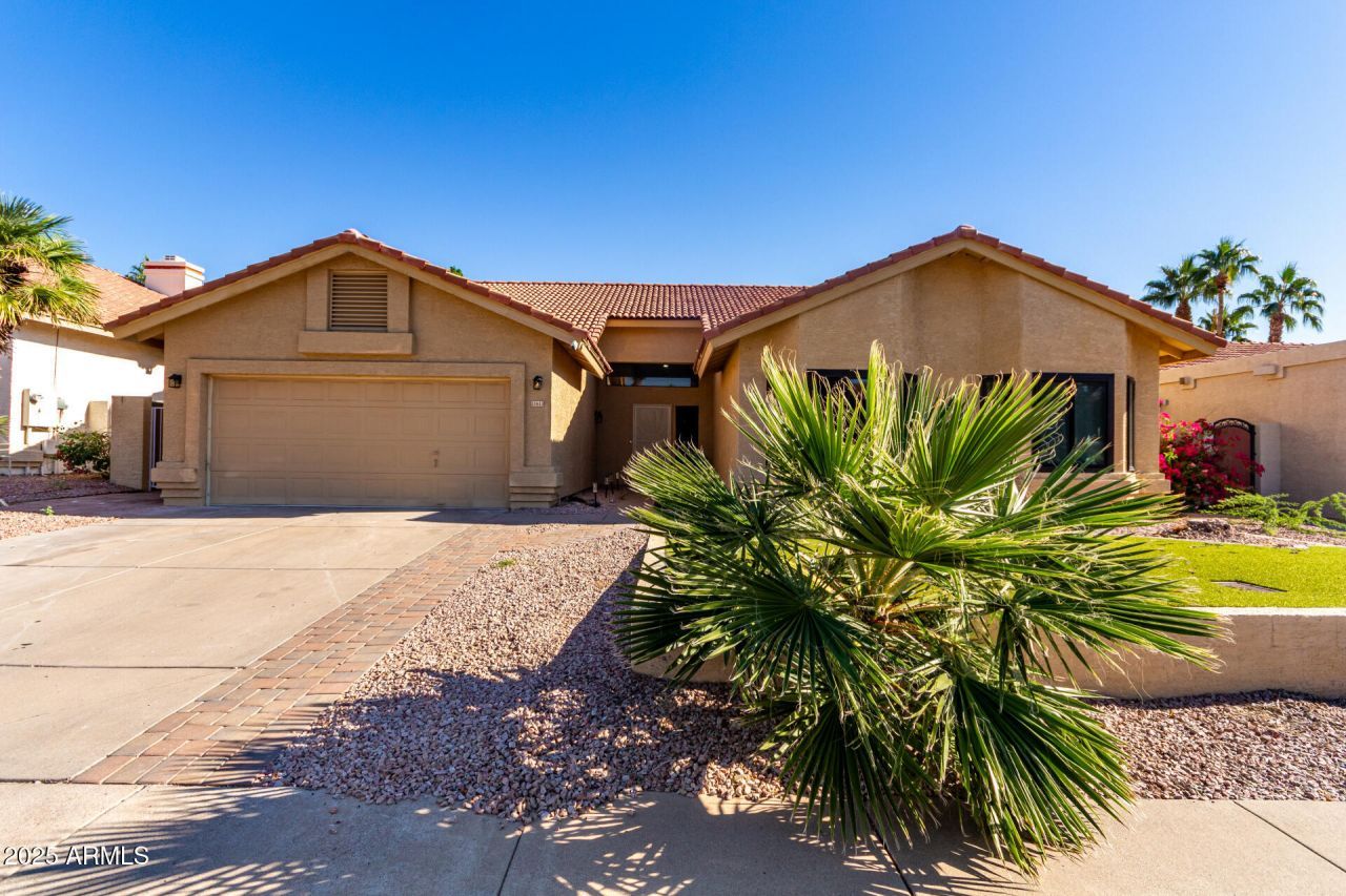 13613 S 37th Street, Phoenix, AZ 85044 Main Photo