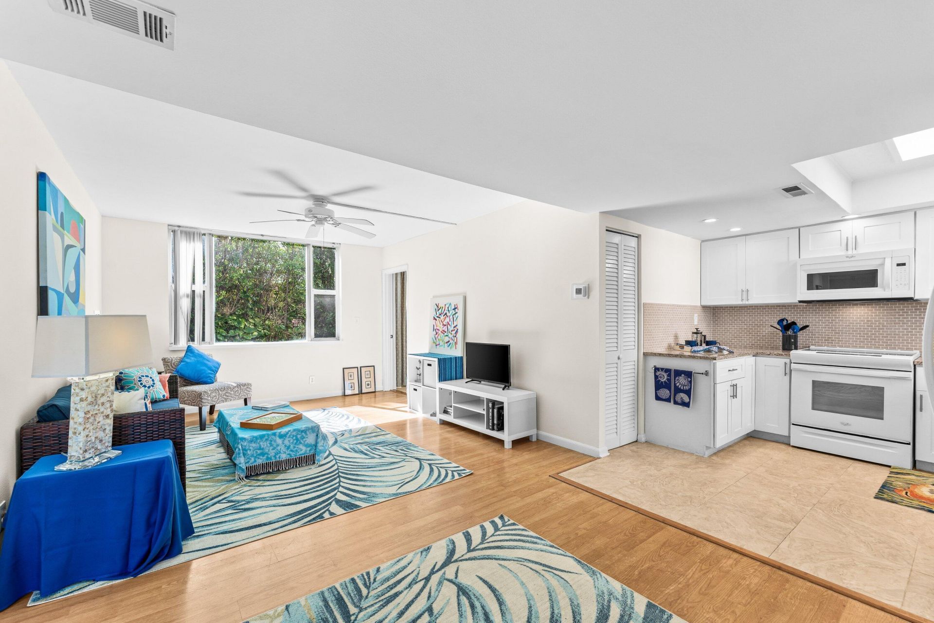 1810 New Palm Way, Unit 216, Boynton Beach, FL 33435 Photo