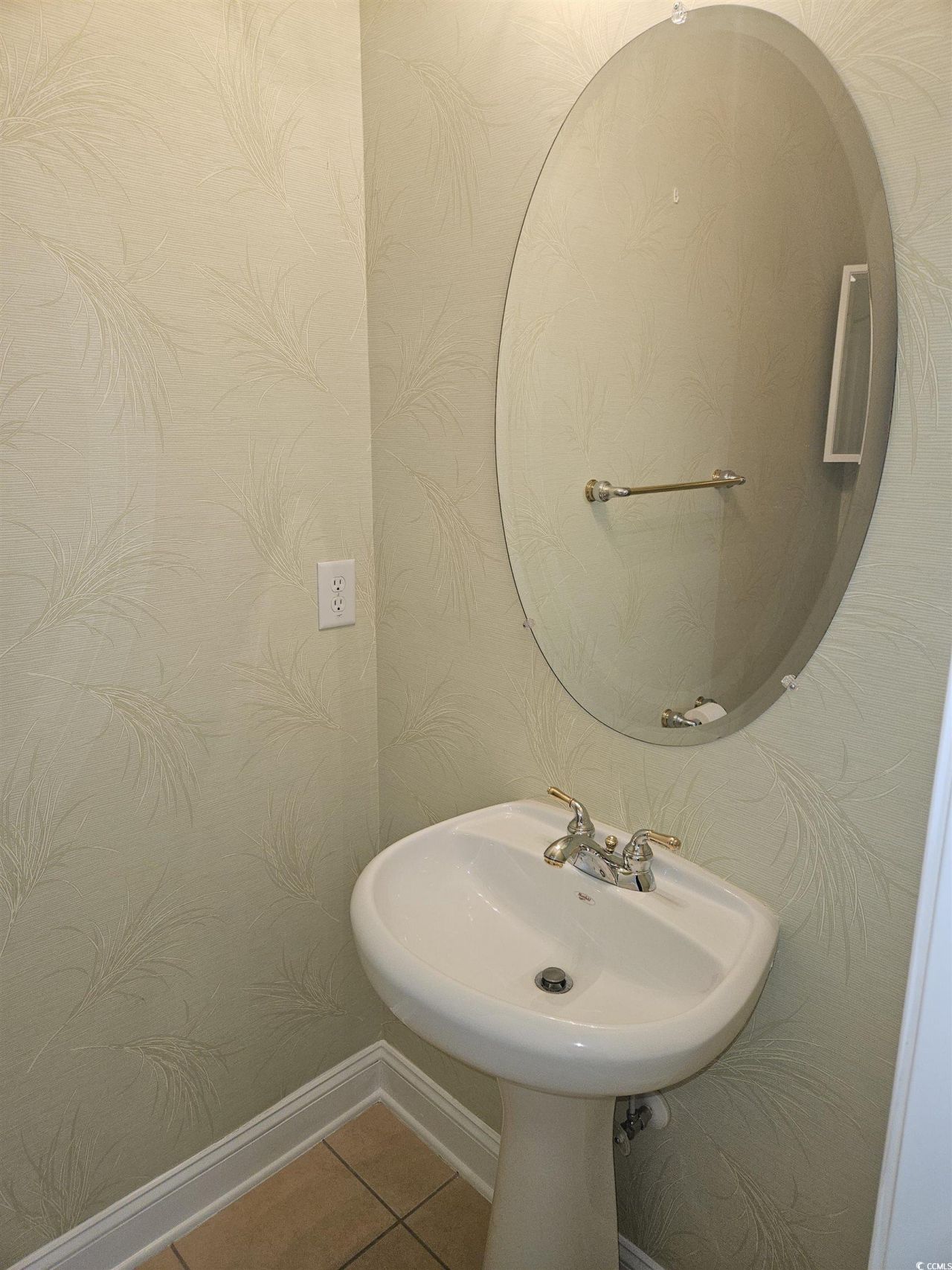 5801 Spinetail Dr. Photo 13