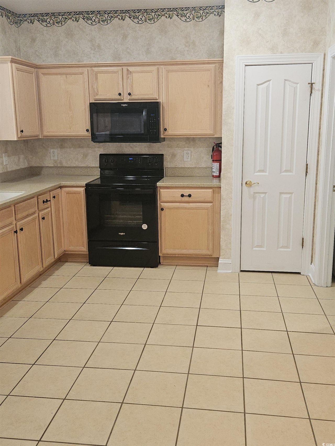 5801 Spinetail Dr. Photo 38