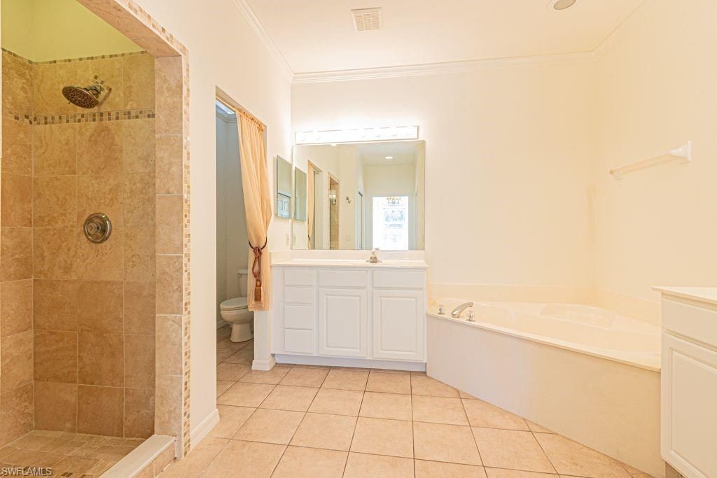 3301 Coconut Island Dr, Unit 101, Estero, FL 34134 Photo