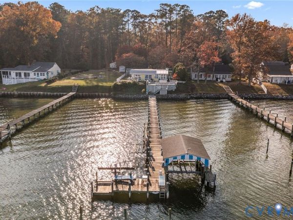 90 Deep Harbor Lane, Lancaster, VA 22503