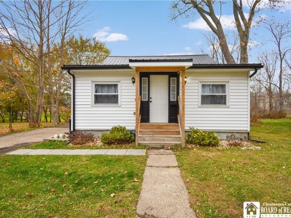 15 Clark Street, Westfield, NY 14787