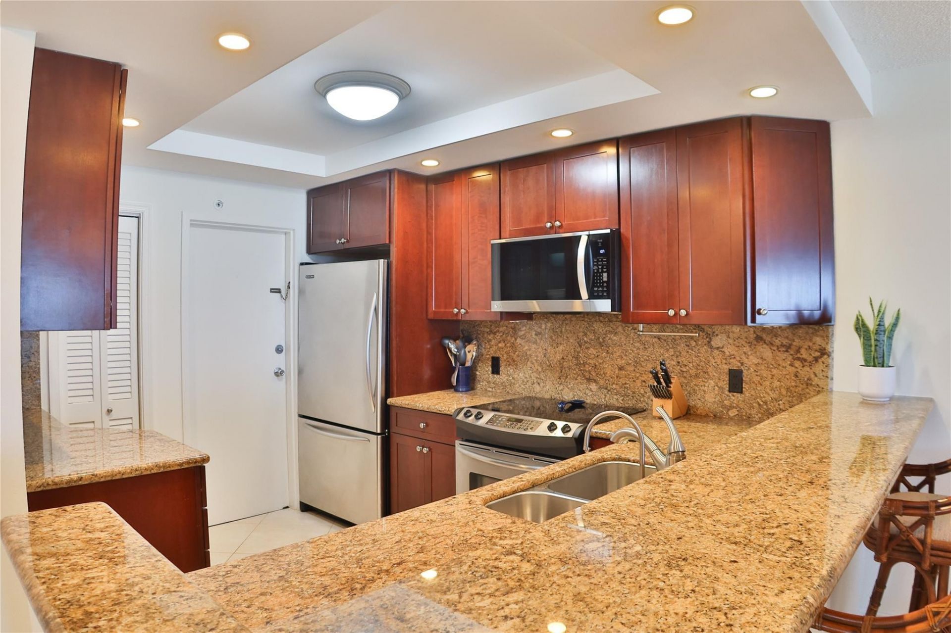 1500 S Ocean Boulevard, Unit 603, Lauderdale by the Sea, FL 33062 Photo