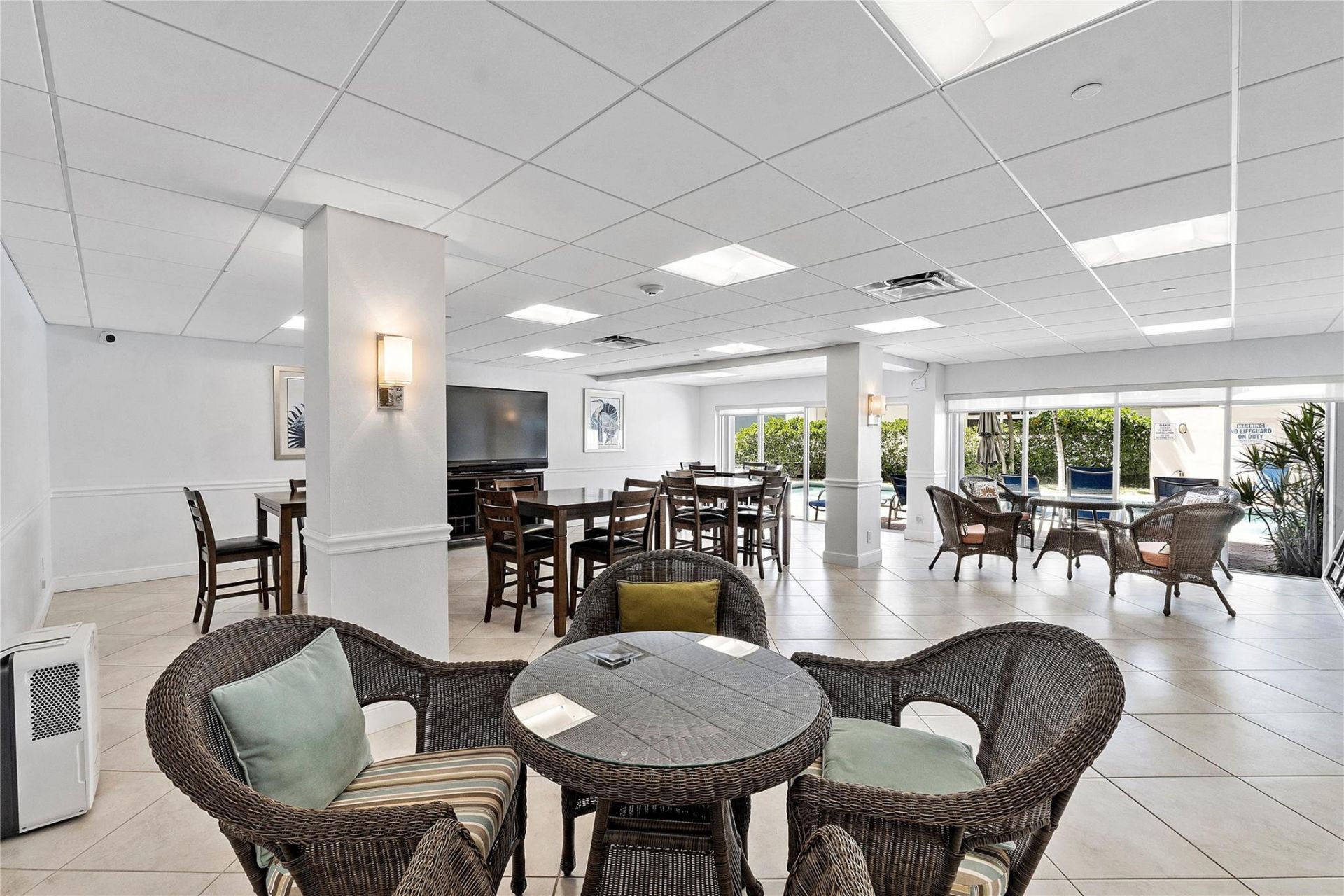 1500 S Ocean Boulevard, Unit 603, Lauderdale by the Sea, FL 33062 Photo