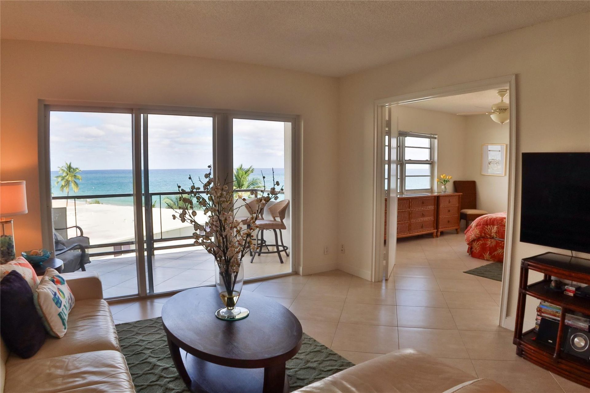 1500 S Ocean Boulevard, Unit 603, Lauderdale by the Sea, FL 33062 Photo