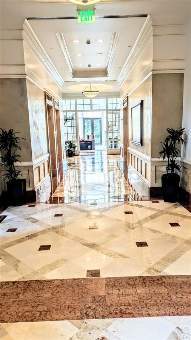 750 N Tamiami Trail, Unit 1204, Sarasota, FL 34236 Photo