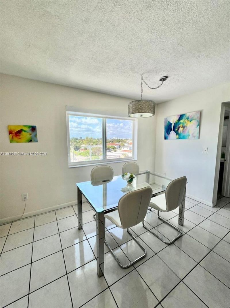 8001 Crespi Blvd, Unit 6D, Miami Beach, FL 33141 Photo