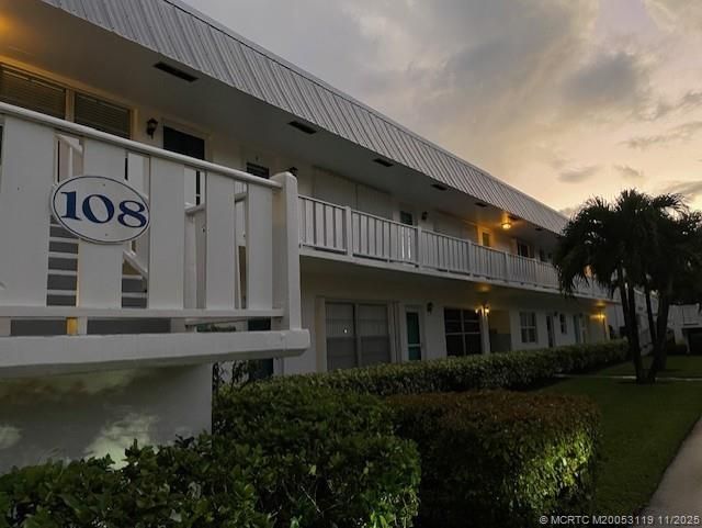 2929 SE Ocean Boulevard, Unit 108-10, Stuart, FL 34996 Photo