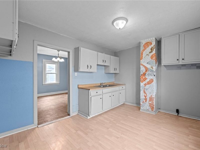 379 Homestead Street, Akron, OH 44306 Photo 16