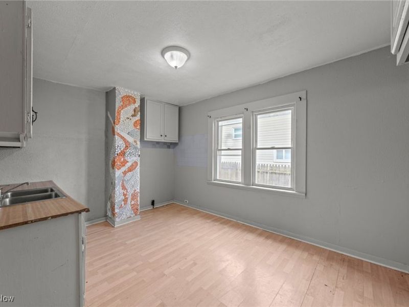 379 Homestead Street, Akron, OH 44306 Photo 17