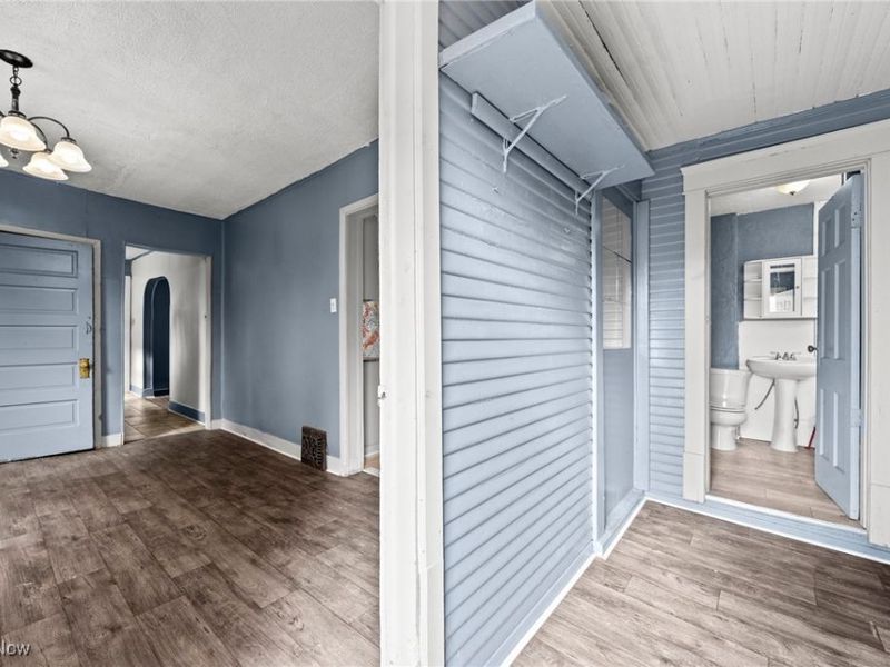 379 Homestead Street, Akron, OH 44306 Photo 19